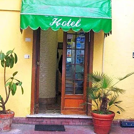 Hotel Casanova 2*